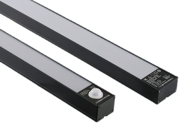 雷達感應線槽燈